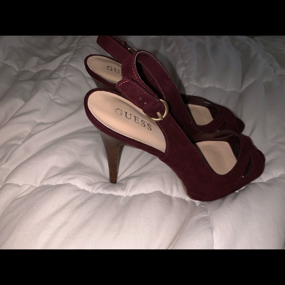 GUESS HEELS
